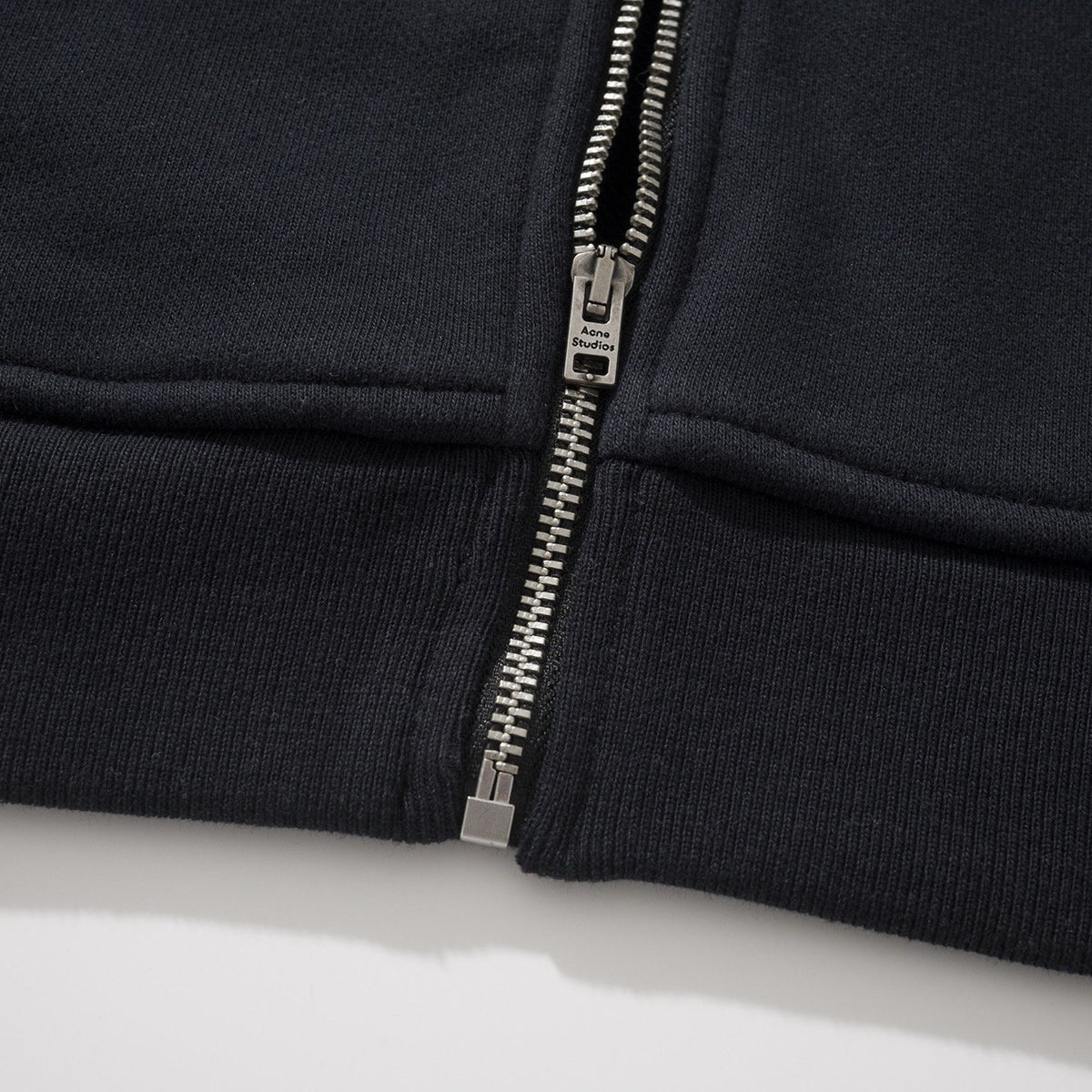 Falection FW26 Logo Zip Sweatshirt in 3 Colors