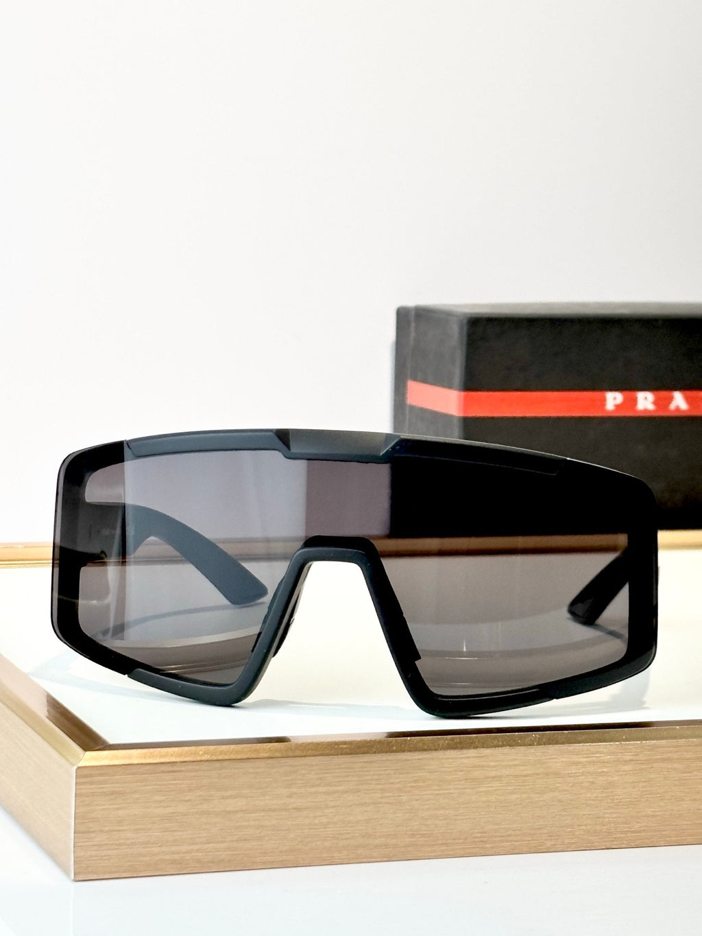 Falection FW26 Linea Rossa Geometric Shield Sunglasses in 4 Colors