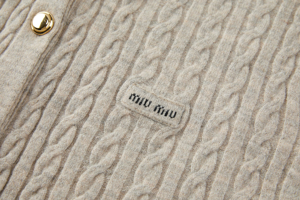 Falection FW26 Chambray Collar Cardigan