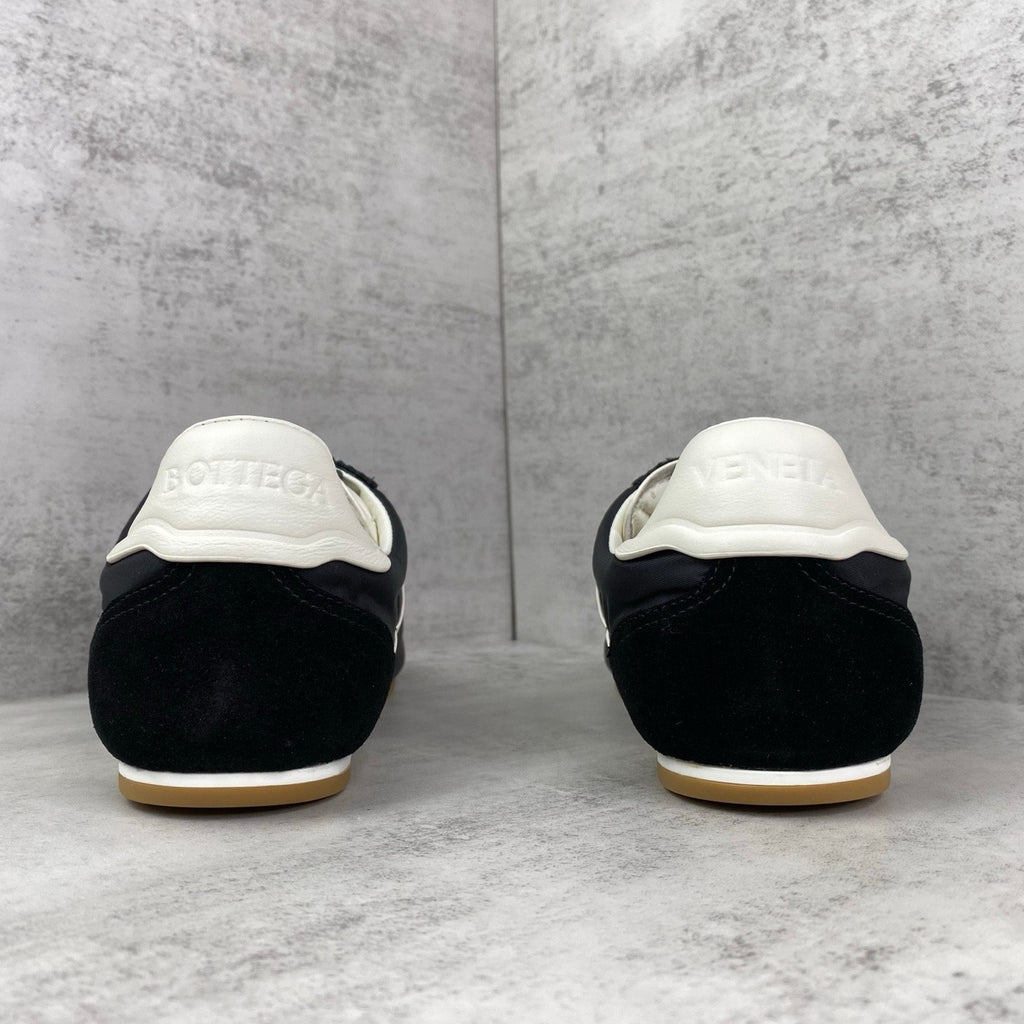 Falection FW26 Shot Sneaker Suede Strimmed in Black/White