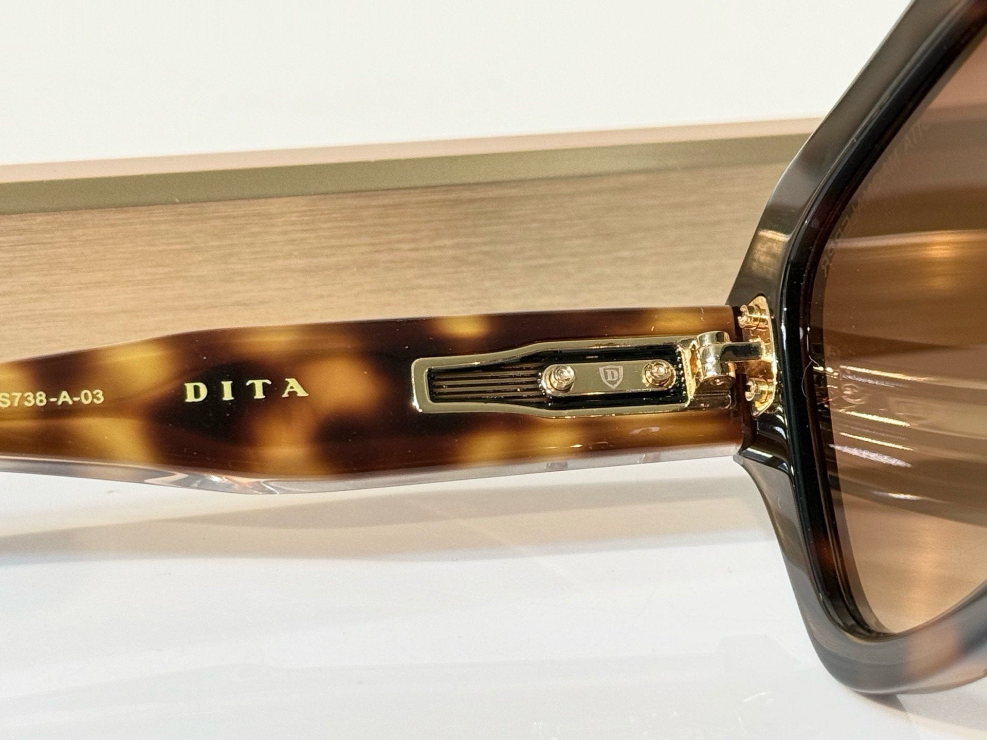 Falection Dita FW26 Megnaleapr Sunglasses in 6 Colors