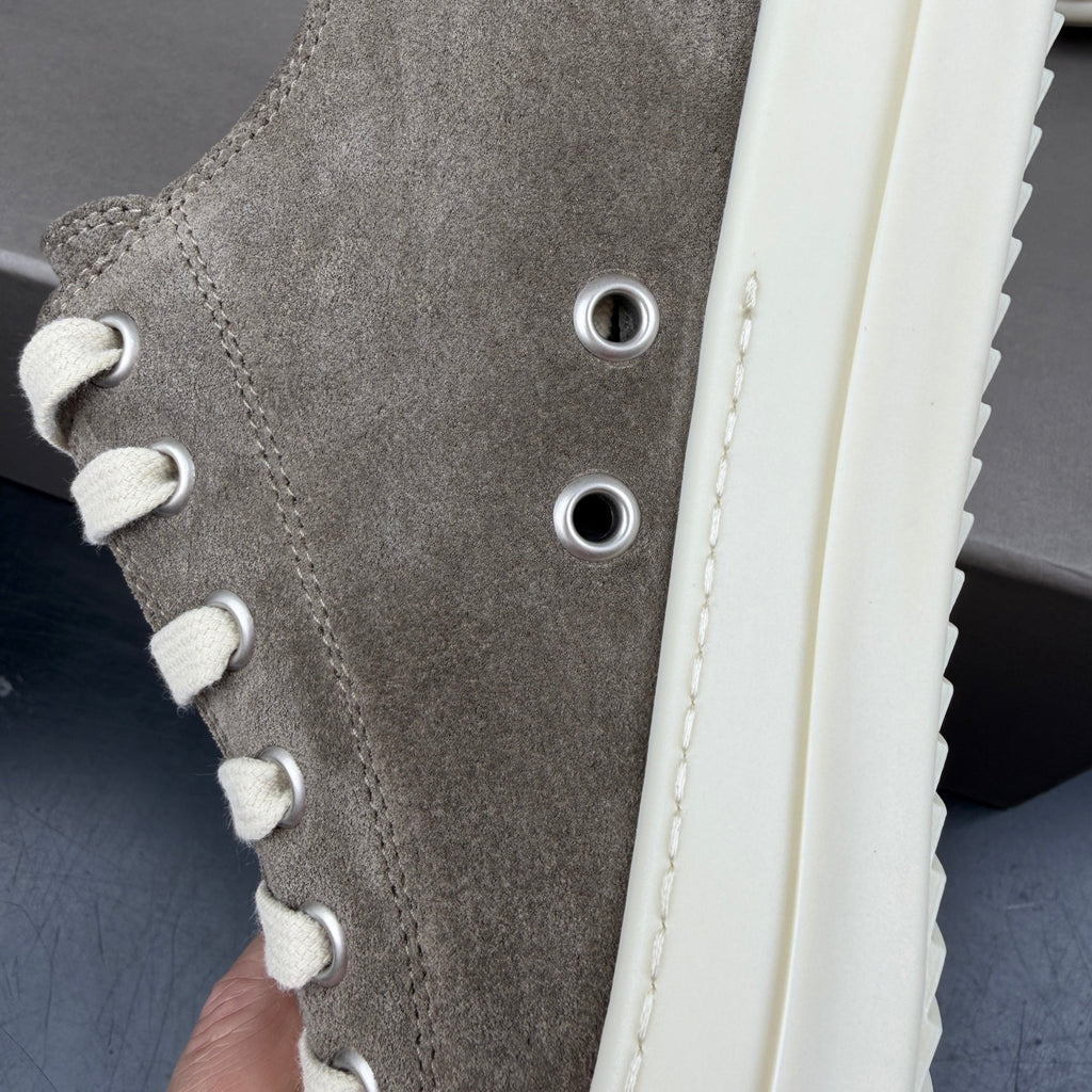 FALECTION RO Ramones SUEDE sneakers