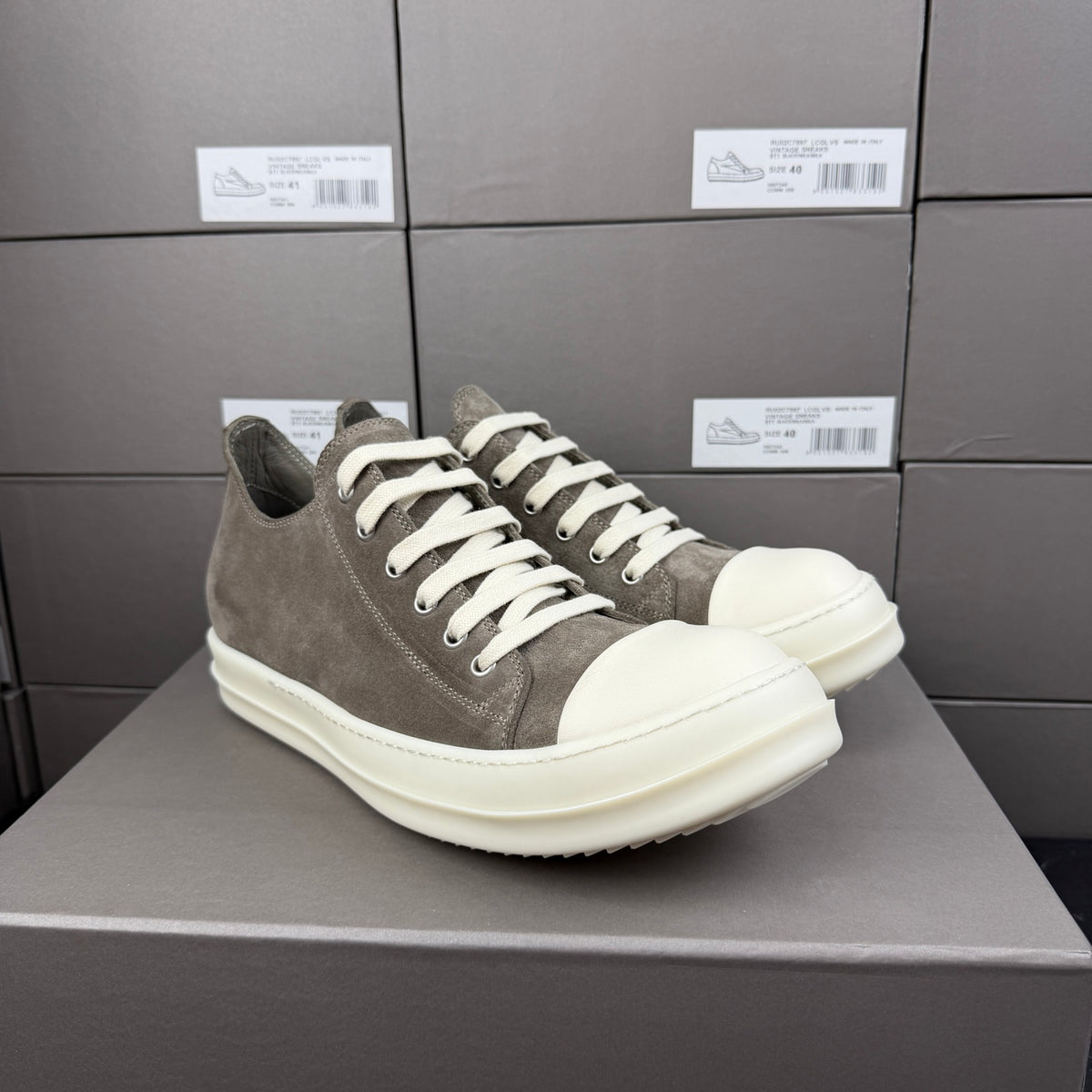 FALECTION RO Ramones SUEDE sneakers