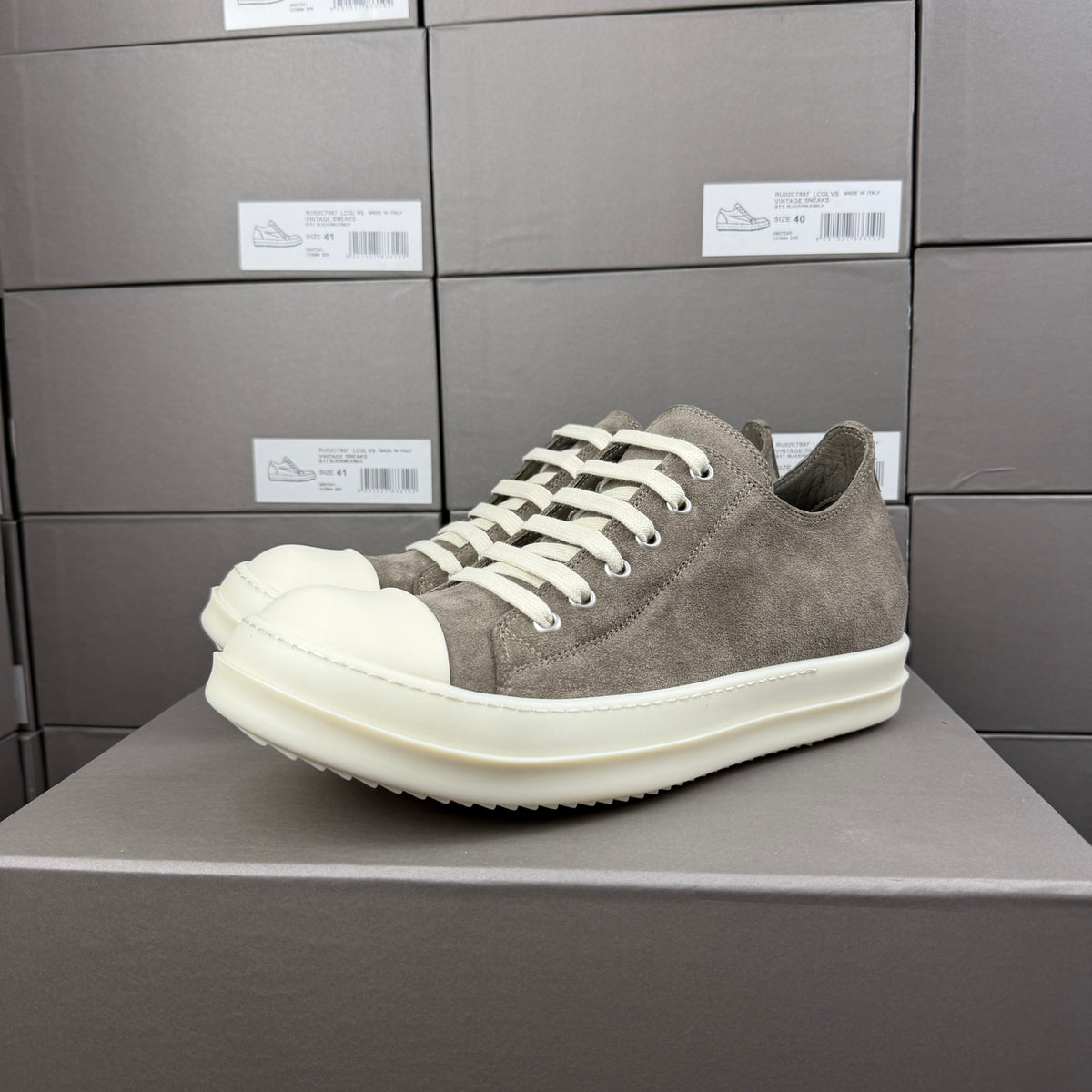 FALECTION RO Ramones SUEDE sneakers