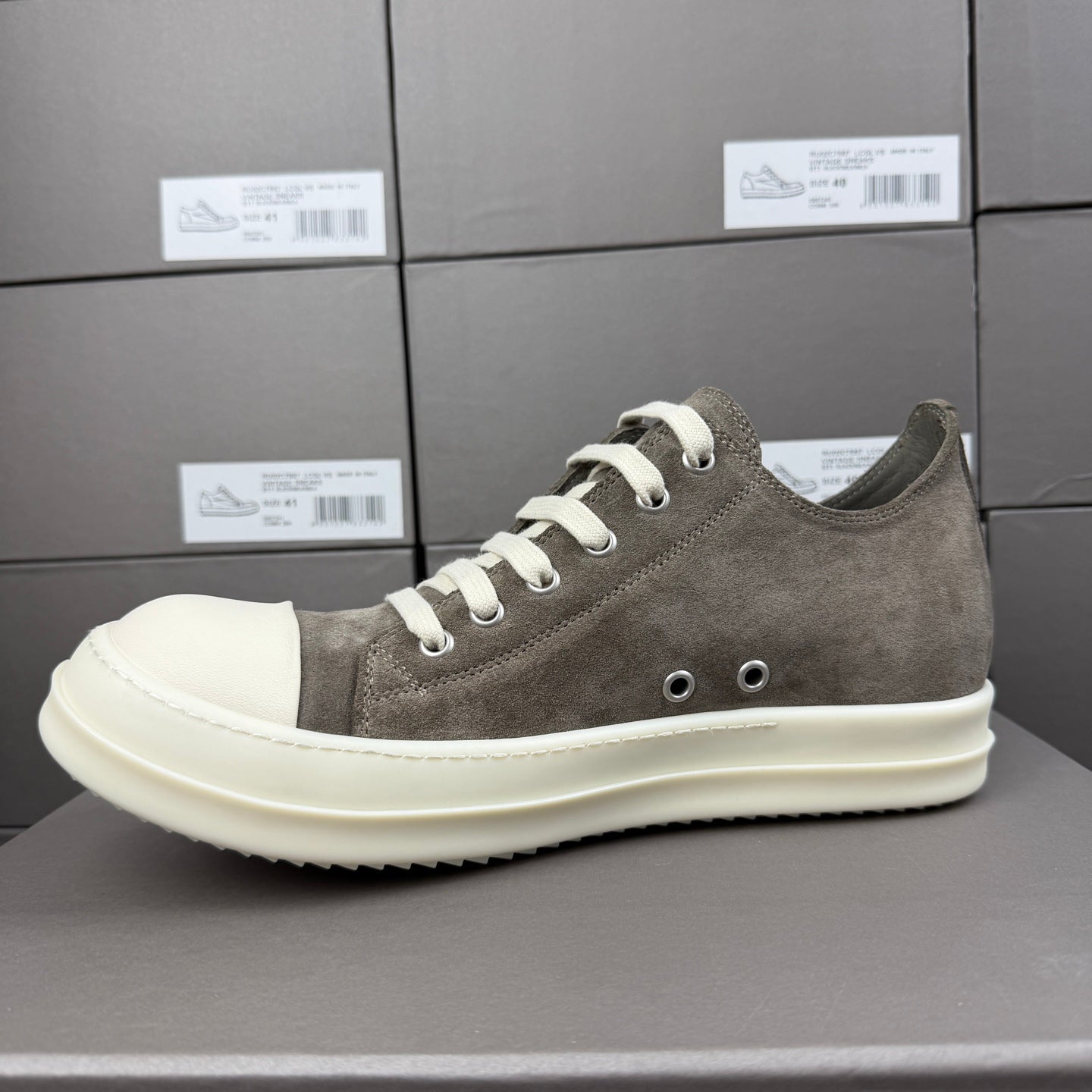 FALECTION RO Ramones SUEDE sneakers