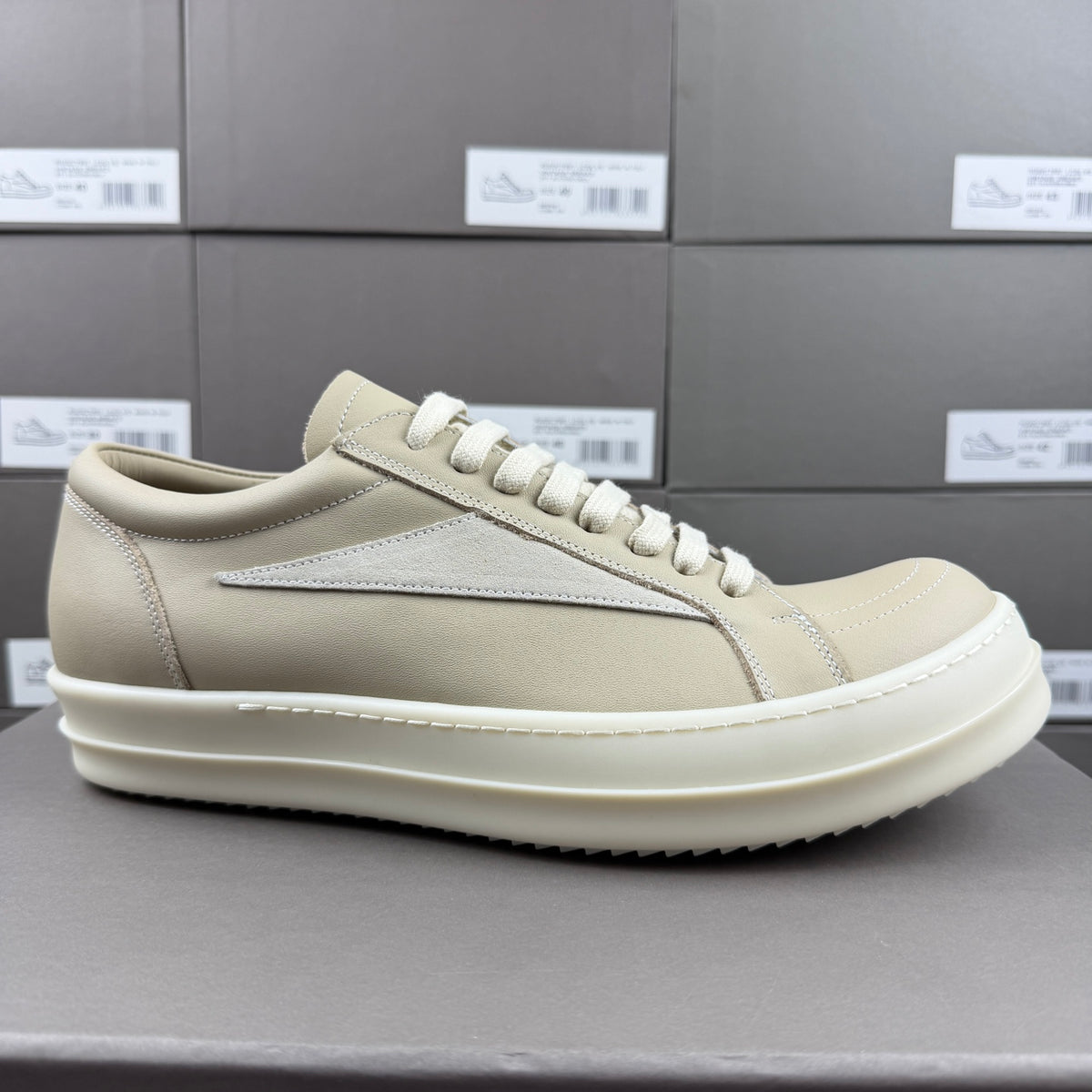 RO sand white low top sneakers suede patch