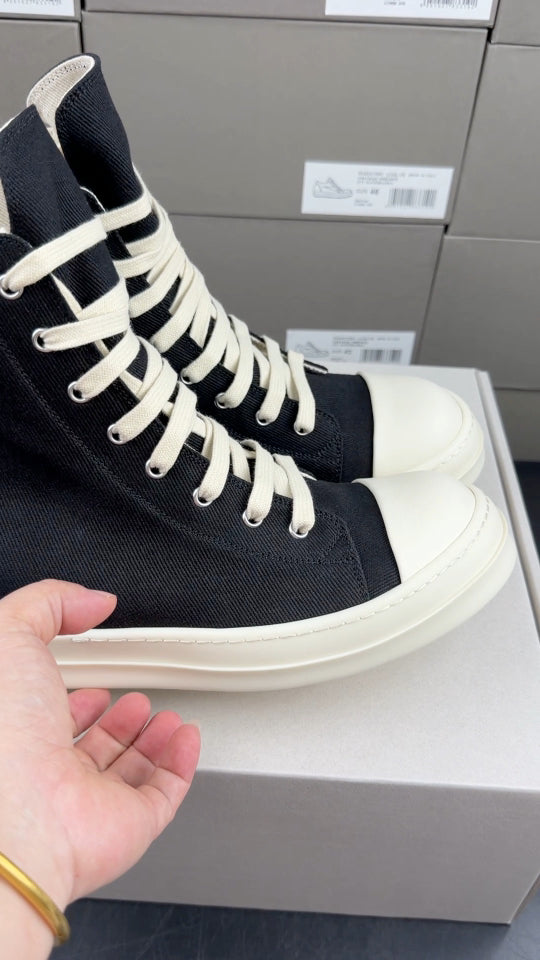 RO DRKSHDW Eyelet-Detailed High-Top Sneakers