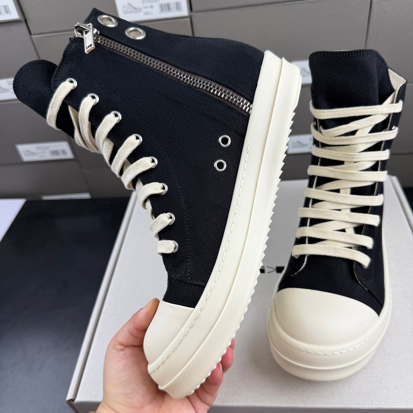 RO DRKSHDW Eyelet-Detailed High-Top Sneakers