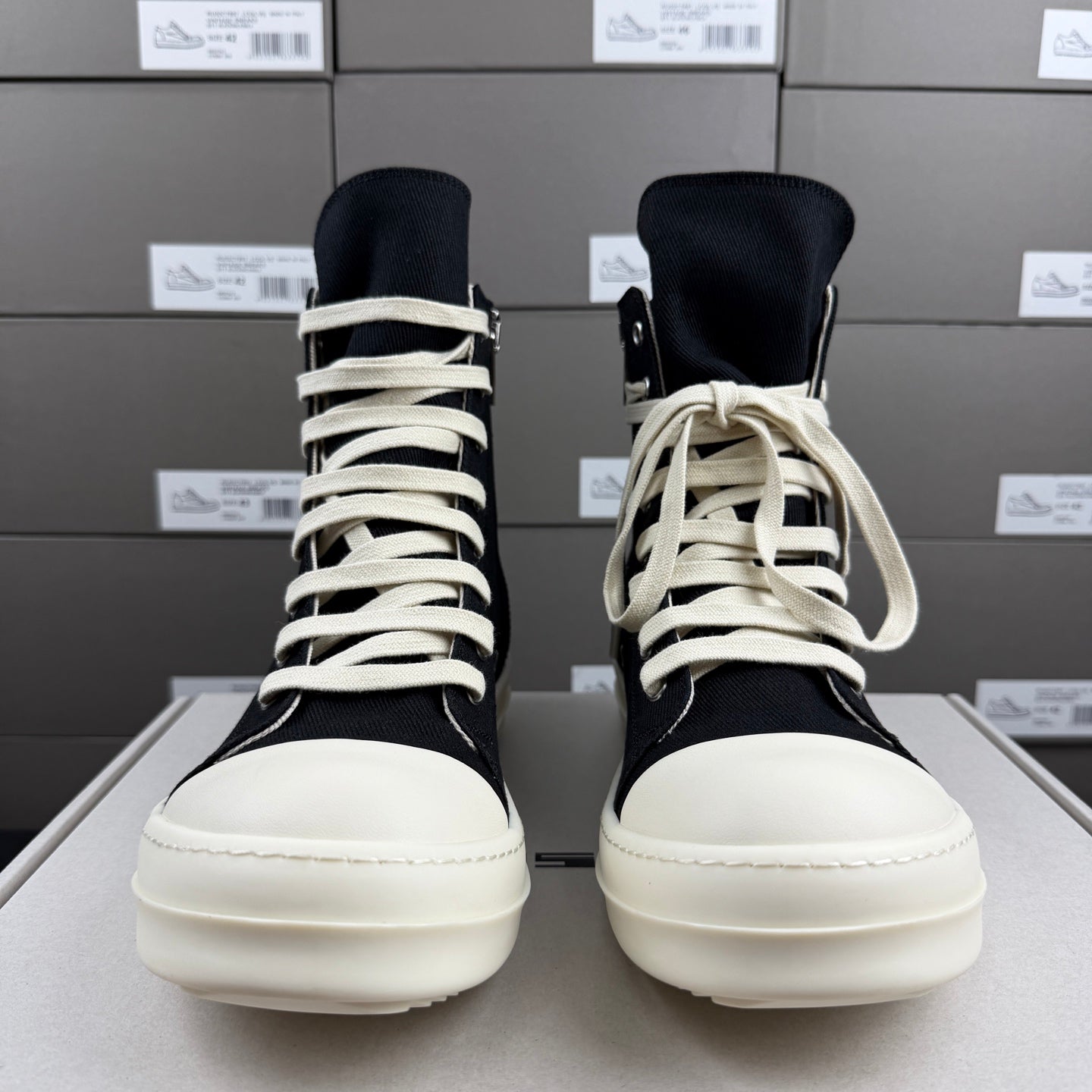 RO DRKSHDW Eyelet-Detailed High-Top Sneakers