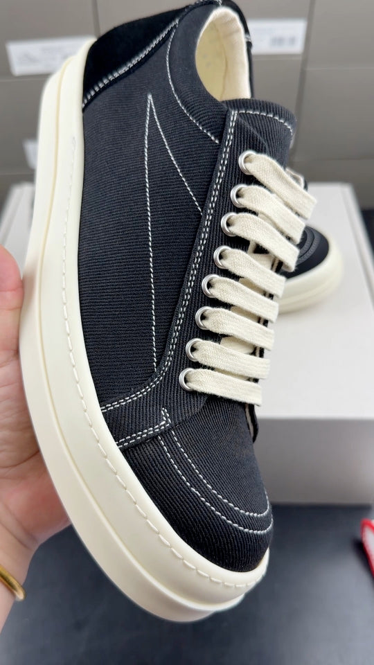 RO drkshdw temple penta vintage sneakers black milk
