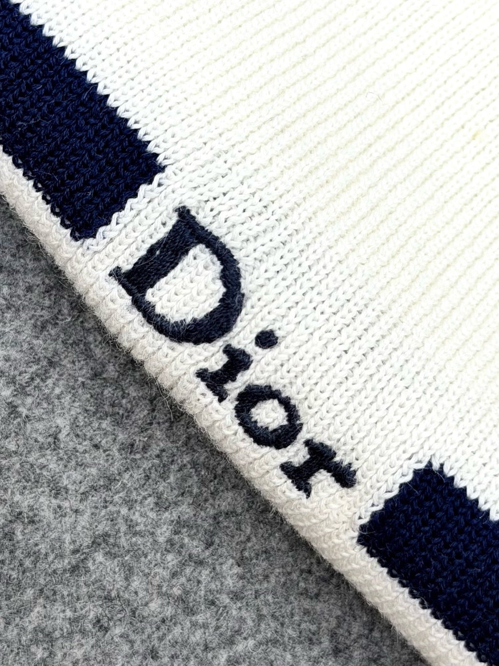 Falection DIOR Striped Knit Vest